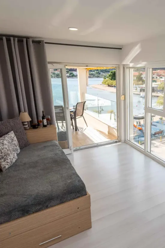 Grebaštica apartment sea view